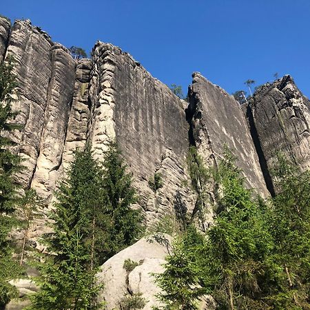 Teplice nad MetujíPenzion Myskovaアパートメント エクステリア 写真